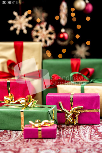 Image of Xmas Presents with Single-Colored Ribbons