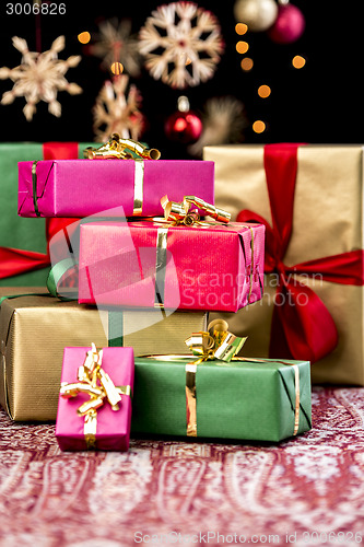 Image of Stack of Plain Colored Xmas Gifts