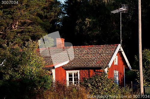 Image of old cottage