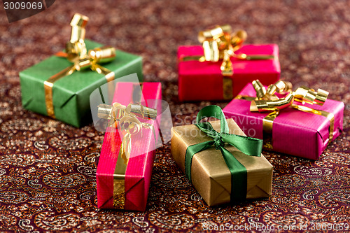 Image of Five Little Presents with Bows
