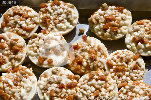 Image of Tray of Bagel Bites