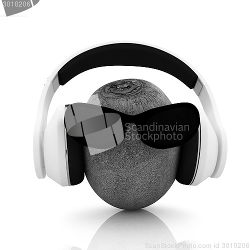 Image of kiwi with sun glass and headphones front "face"