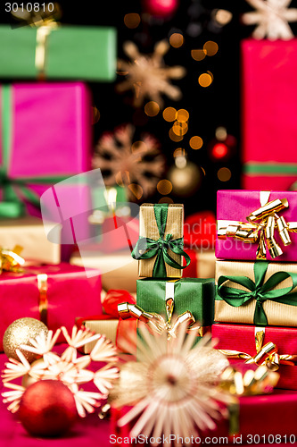 Image of Little Xmas Gifts and Larger Presents
