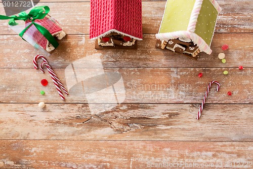 Image of closeup of beautiful gingerbread houses at home