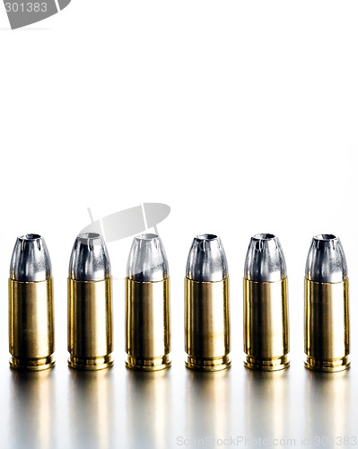 Image of bullets 9mm high contrast