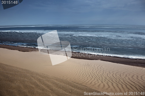 Image of Sea and desert