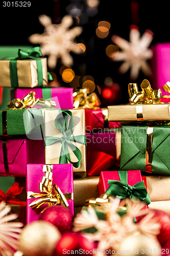 Image of Single-Colored Xmas Gifts Stacked Up