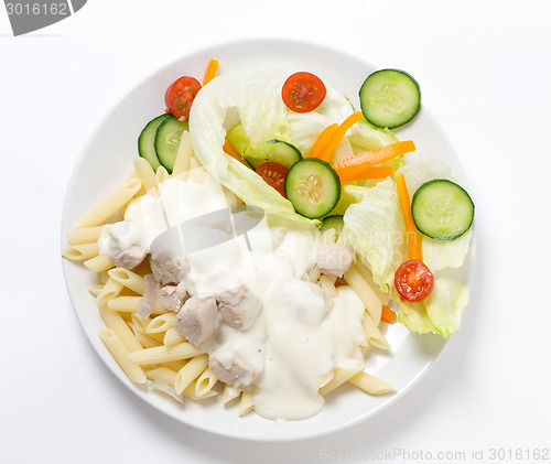 Image of Chicken and pasta with white sauce