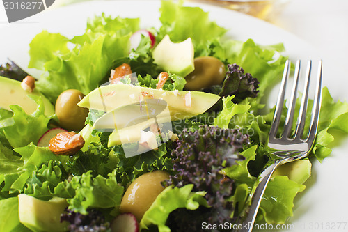 Image of Salad with avocado