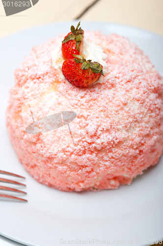 Image of fresh strawberry and whipped cream dessert