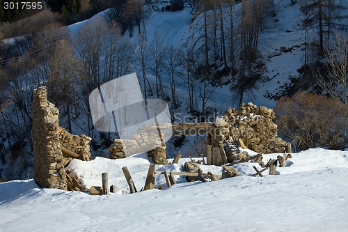 Image of Ruined building