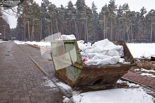 Image of Garbage container