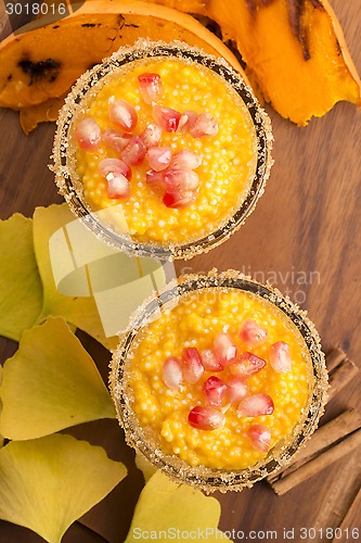 Image of pumpkin pudding with tapioca pearls