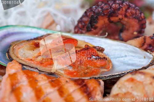 Image of seafood mix