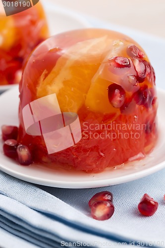 Image of jelly sweets with citrus fruits