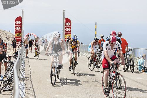 Image of Amateur Cyclists on Mount Ventoux