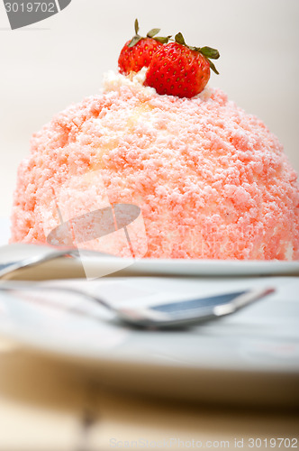 Image of fresh strawberry and whipped cream dessert
