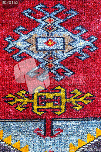 Image of carpet, old, handmade