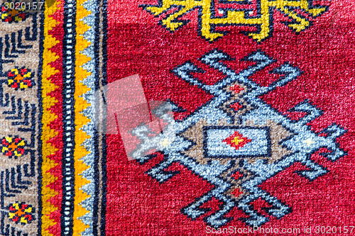 Image of carpet, old, handmade