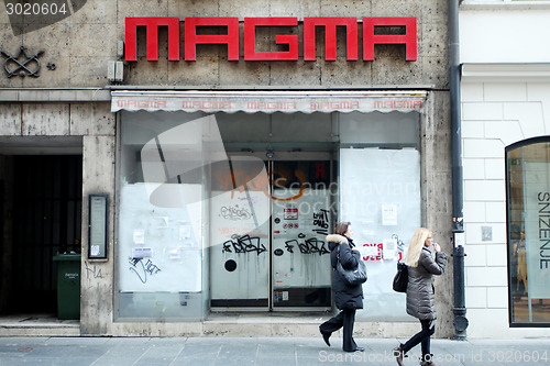 Image of Closed Magma store