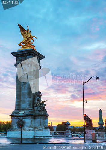 Image of Alexander III bridge in Paris