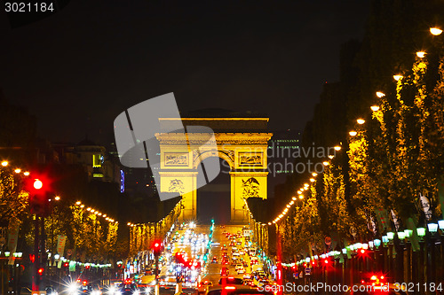 Image of The Arc de Triomphe de l'Etoile in Paris