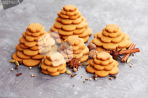 Image of gingerbread tree