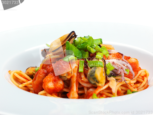 Image of Pasta with shrimps, herbs and mashrooms