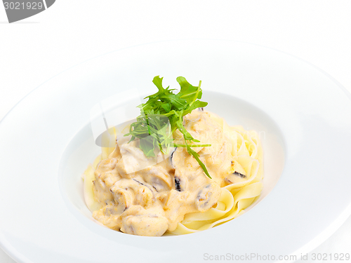 Image of Pasta with shrimps, herbs and mashrooms