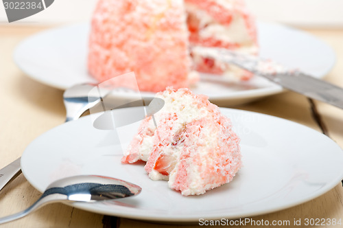 Image of fresh strawberry and whipped cream dessert