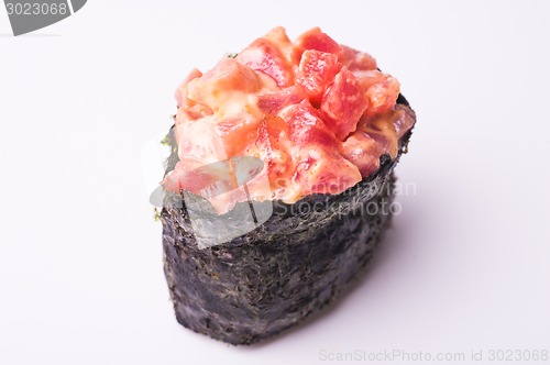 Image of Salmon gunkan sushi 