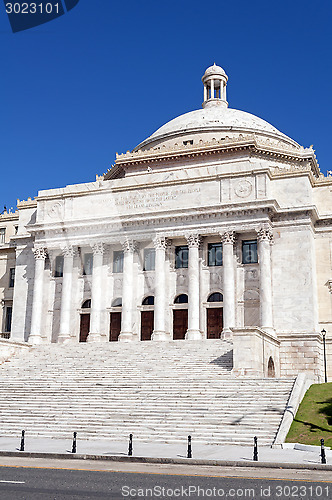 Image of Capitol of Puerto Rico.