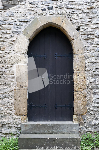 Image of Castle door.