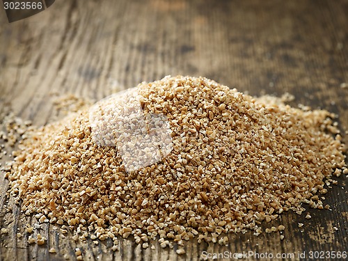 Image of heap of wheat grits