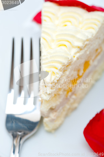 Image of whipped cream mango cake