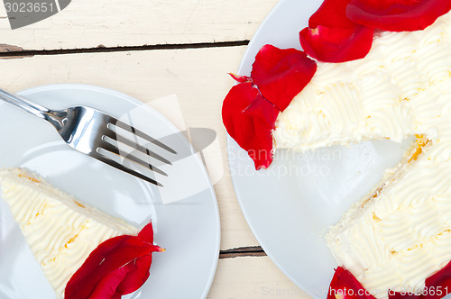 Image of whipped cream mango cake