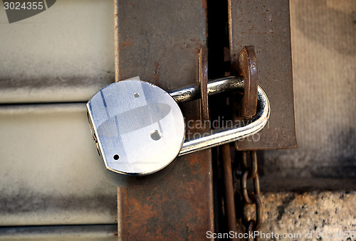 Image of Old padlock close-up