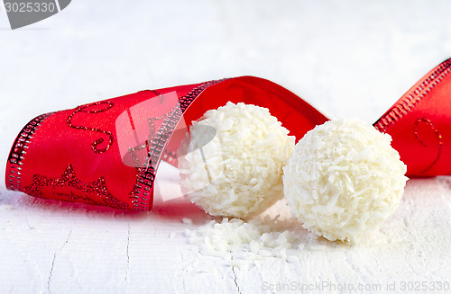 Image of Coconut snowball truffles 