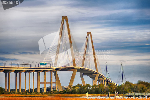 Image of The Arthur Ravenel Jr. Bridge that connects Charleston to Mount 