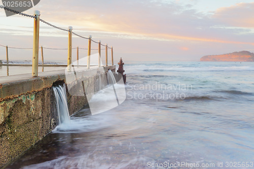 Image of Ocean pool overflows