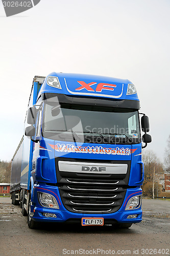 Image of Blue DAF XF Euro 6 Truck and Trailer