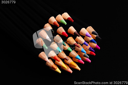 Image of colored pencils