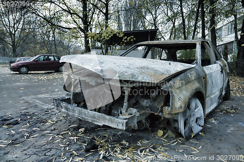 Image of Completely burnt car