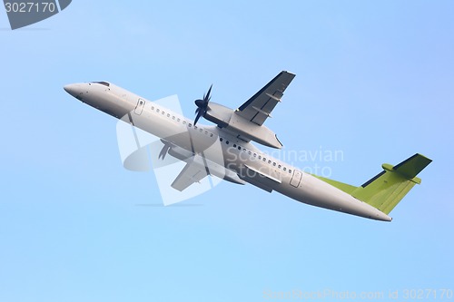 Image of Plane Climbing