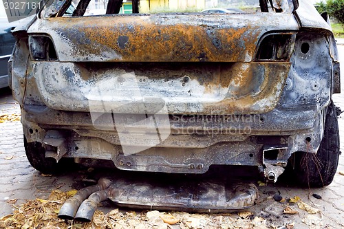 Image of Completely burnt car