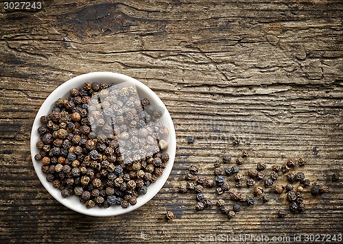 Image of Bowl of black pepper corns