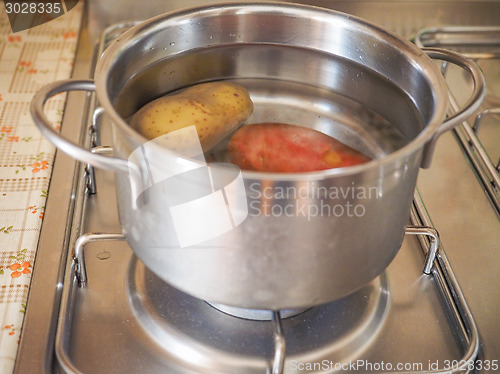 Image of Saucepot on cooker