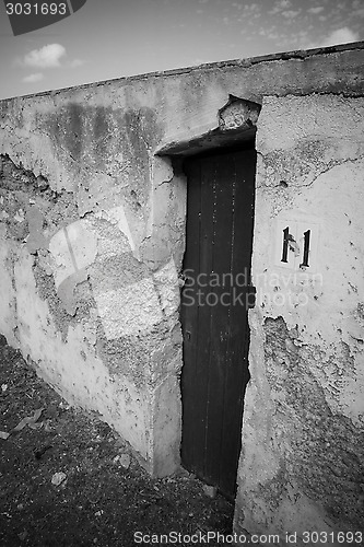 Image of Door To Nowhere 11