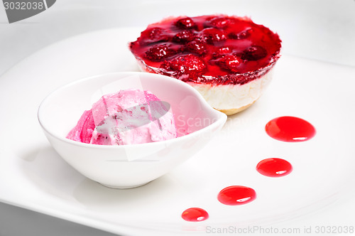 Image of Raspberry cheese cake and ice cream ball