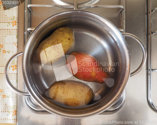 Image of Saucepot on cooker